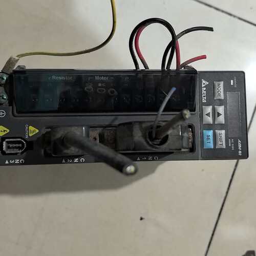 议价台达伺服驱动器 SD-B2-0421-B 400W可维修
