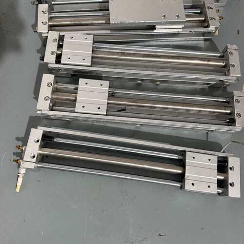 议价亚德克三轴无杆气缸 RMT16X300S RMT16X300可维修