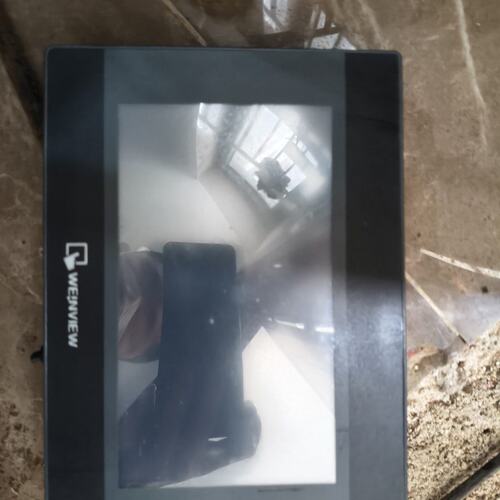 议价威纶通触摸屏 MT6071iP 7寸可维修