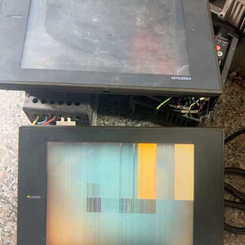 议价 触摸屏，型号A970GOT-SBA+A9GT-RS4， 可维修
