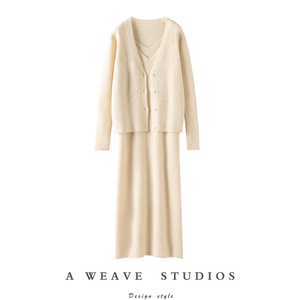 秒收无悔~100%纯山羊绒套装女针织V领开衫吊带连衣裙两件套