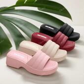 2026高跟拖鞋 女夏外穿厚底松糕坡跟增高防滑浴室洗澡沙滩海边凉拖
