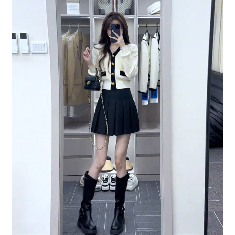 御姐独特绝美小套装女春季新款小香风洋派减龄针织衫百褶裙两件套