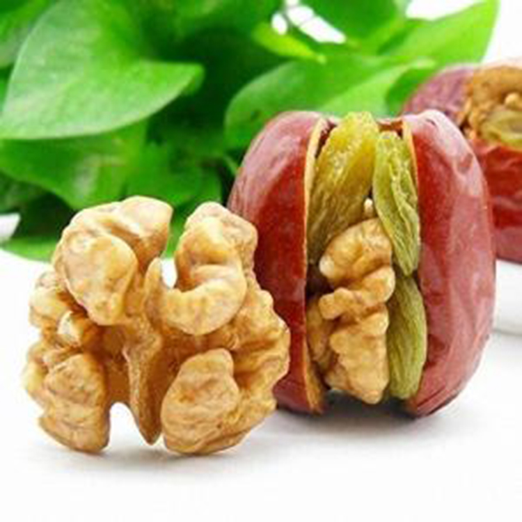 新疆特产红枣夹核桃仁500g包邮超大和田大枣夹纸皮核桃抱抱果零食