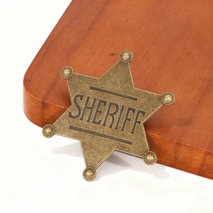 创意六芒星英文字母合金胸针cosplay警察胸针兔子警官胸花装 饰品