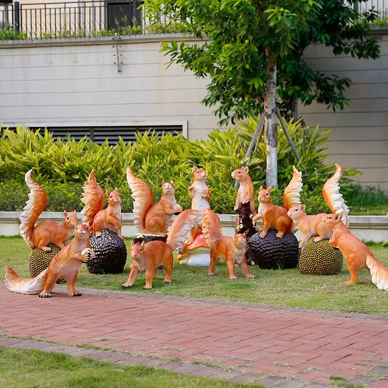 仿真松鼠挂件树脂摆件玻璃钢动物雕塑户外庭院花园林景观草坪装饰