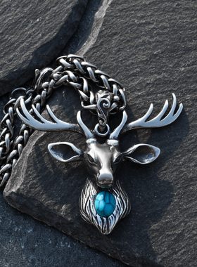 轻奢复古鹿头项链男个性ins潮人钛钢吊坠挂饰百搭日韩嘻哈毛衣链