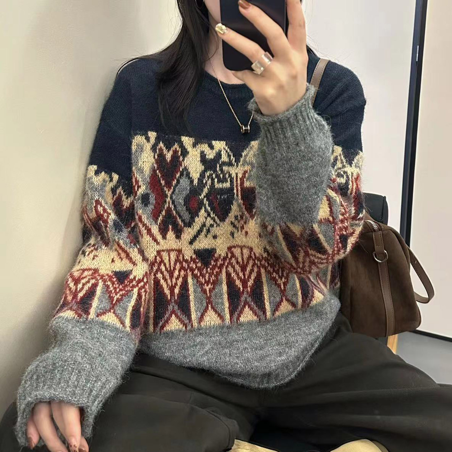 韩系慵懒风毛衣女2025新款秋冬宽松针织衫别致打底衫冬季加厚上衣