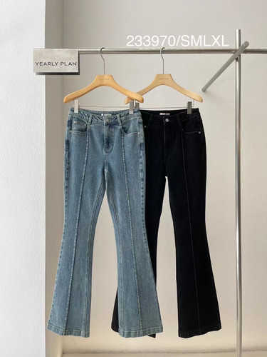设计师品牌YEARLYPLAN水洗做旧显瘦牛仔喇叭长裤女