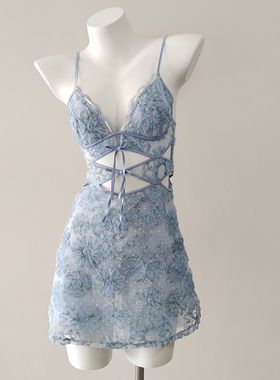 女夏季2025新款纯欲风小胸短裙浮雕花镂空蕾丝网纱吊带睡衣套装