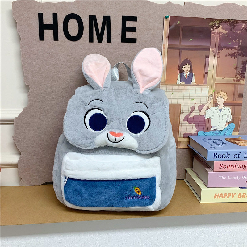 卡通疯狂动物城双肩包时尚休闲旅行背包维尼熊可爱大容量毛绒背包