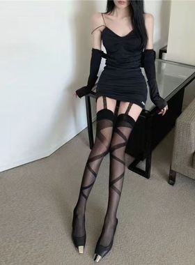 交叉绑带一体式吊带丝袜网红性感超薄款黑丝女蕾丝花边袜子防勾丝