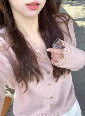 v领温柔蕾丝边针织衫女春季2025新款纽扣长袖法式套头打底衫毛衣