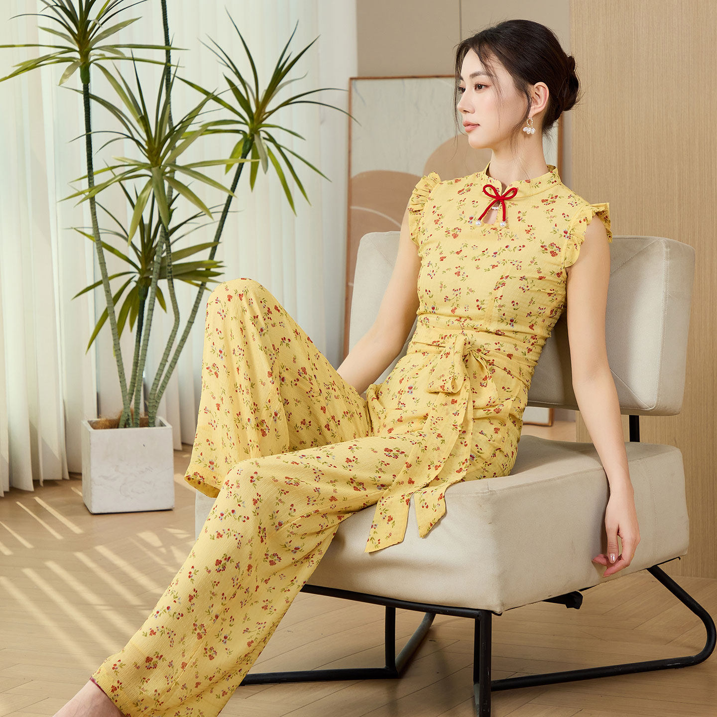 旗袍改良款飞飞袖小碎花雪纺连体衣2026新款女阔腿连体长裤