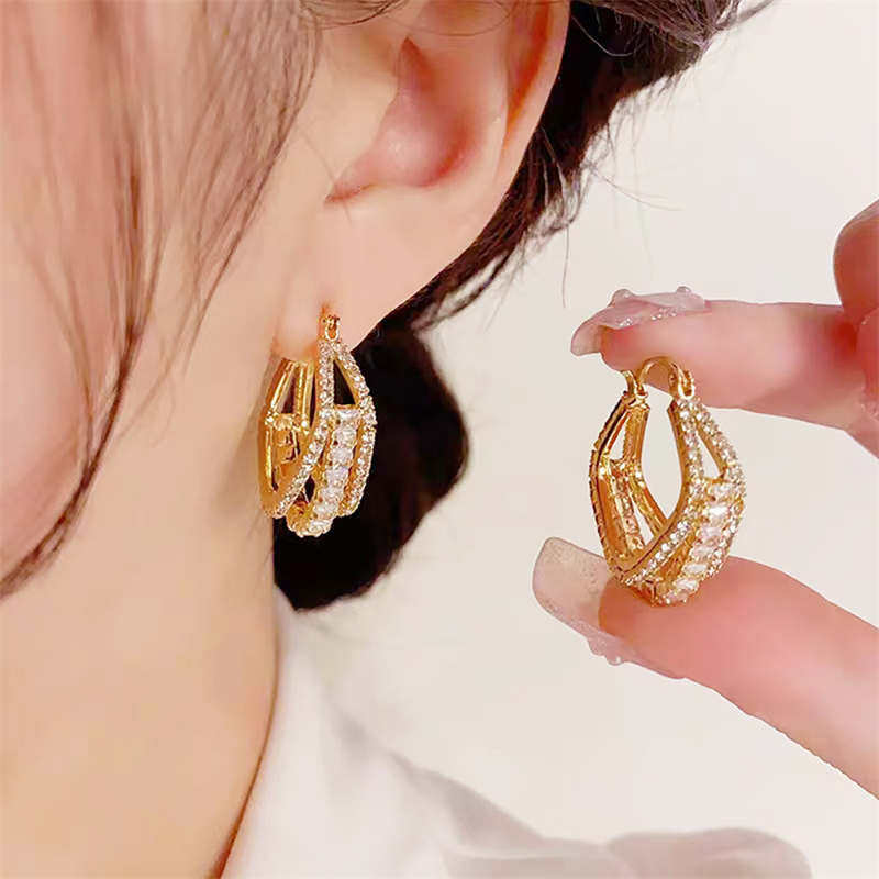 韩国新款简约小众设计感几何方形满钻耳扣气质轻奢高级感网红耳环,饰品/流行首饰/时尚饰品新,耳环,淘宝优惠券,粉丝福利购,淘宝优惠卷