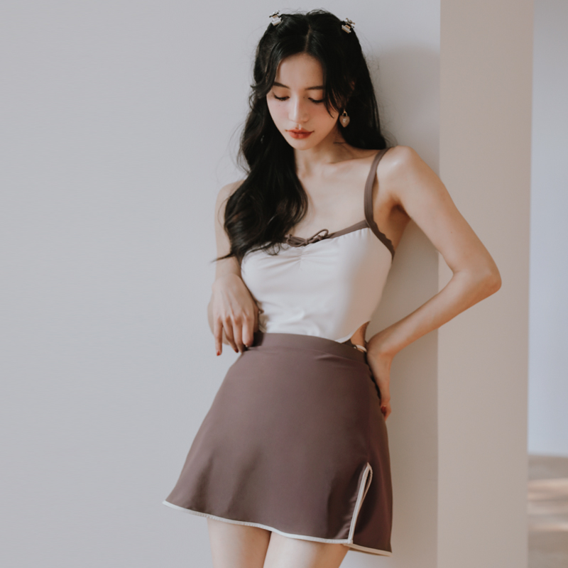 袅袅炊烟-W小调连体两件套裙式遮肚显瘦保守学生多巴胺游泳衣泳装