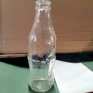 啤酒瓶道具酒瓶砸头假酒瓶影视道具可乐饮料瓶拍戏搞笑易碎玩具瓶