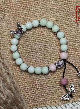 淡绿色中式小众设计森系女款手串