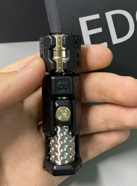 火枪手青春版推蛋EDC指尖陀螺火枪手枪栓解压玩具加特林音速机甲