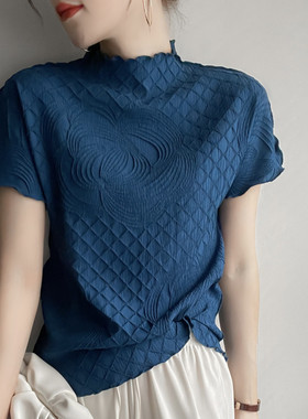 Issey Miyake/三宅一生 褶皱修身薄款刺绣短袖气质复古T恤上衣女
