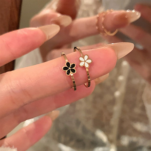 奥特莱斯折扣官网撤柜清仓捡漏18K金素圈个性小雏菊戒指闭口指环