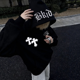 美式街头风字母刺绣连帽卫衣男黑色十字架宽松高街国潮情侣外套女