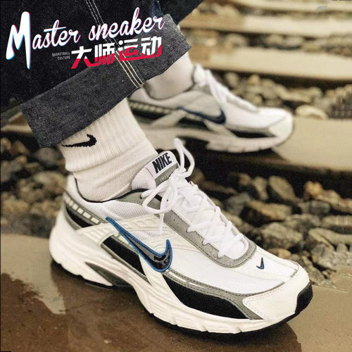 Nike复古老爹鞋减震系带