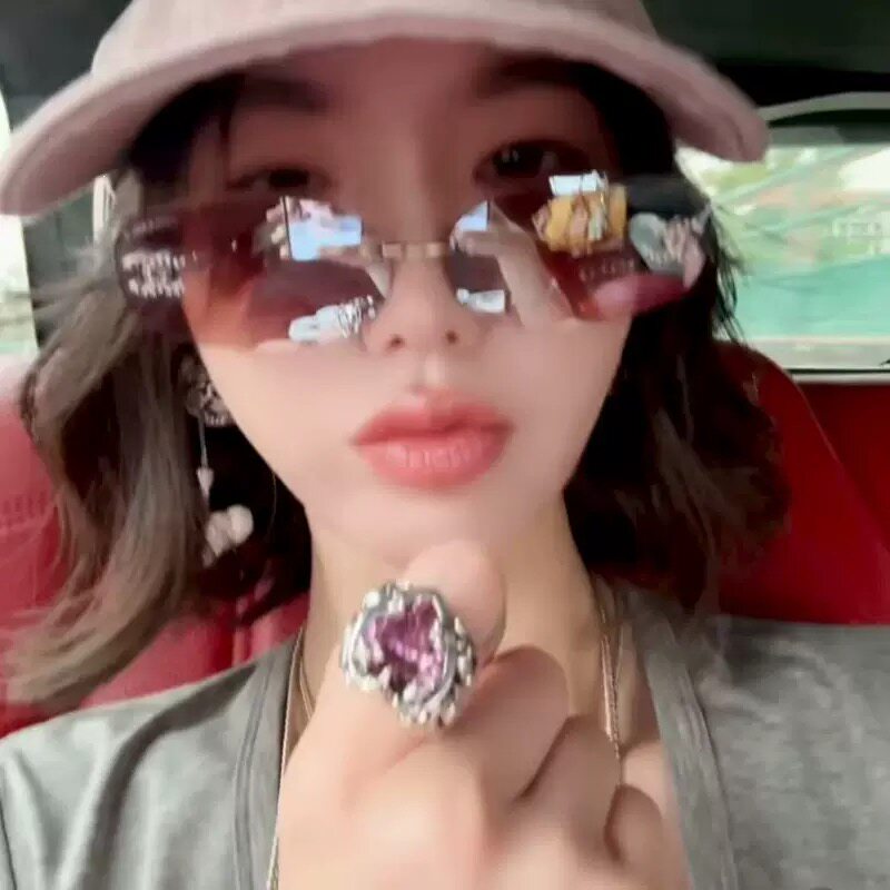复古做旧爱心宝石戒指女小众雕花开口可调节指环黑钻粉钻甜酷Y2K