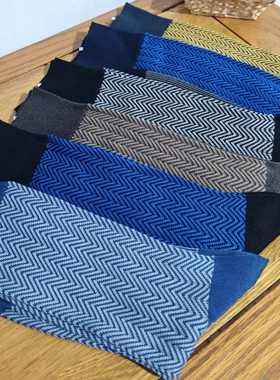 外贸出口200针双针订单丝光棉人字纹绅士袜中筒袜男士蓝色经典款