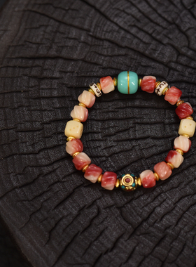 女士驼骨单圈简单风格搭配尼泊尔铜珠民族风