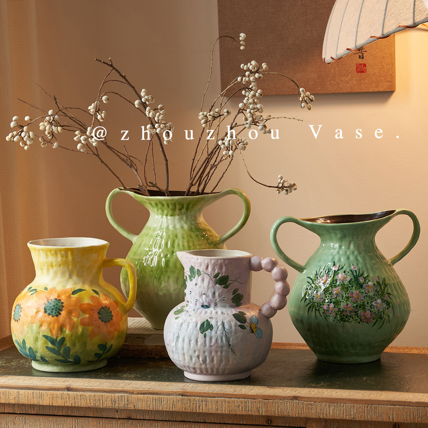 原创大耳朵手绘陶瓷花瓶景德镇