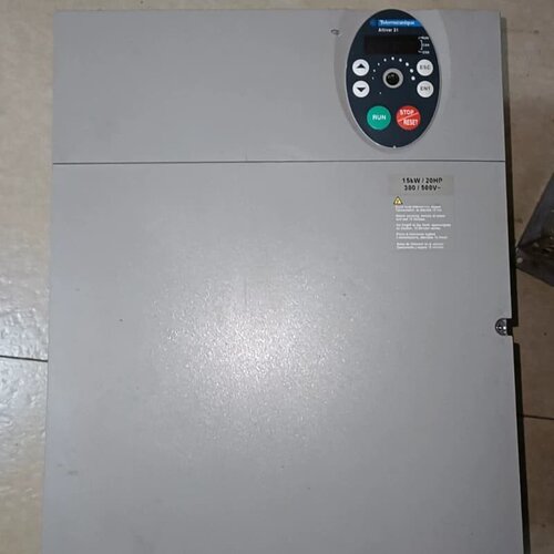 议价施耐德ATV31HD15N4Z变频器15kw原装拆机保证质量维修