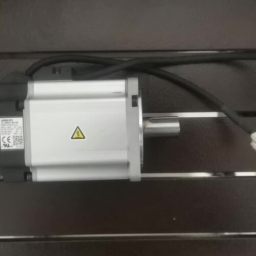 议价欧姆龙伺服电机，R88M-G75030H-S2-Z 750维修