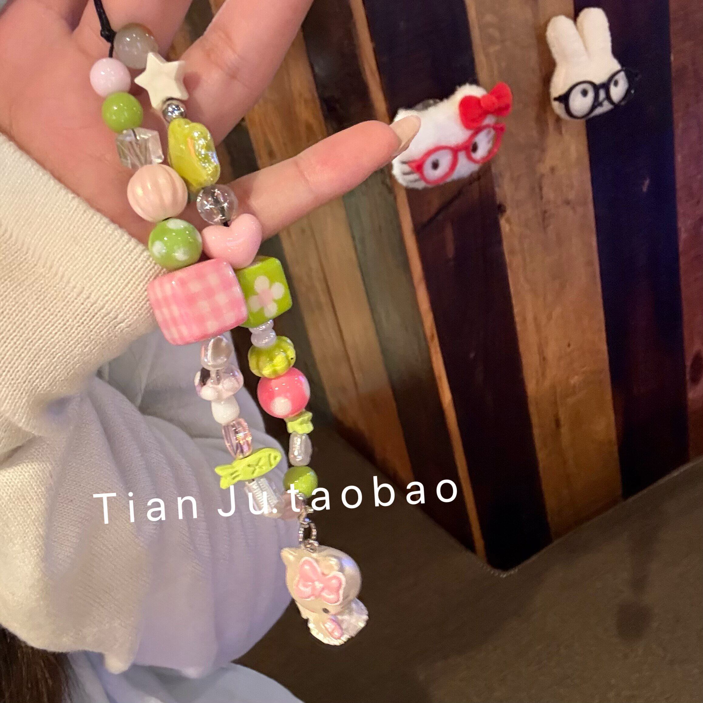 日韩ins粉绿色天使kitty猫串珠挂绳壳耳机套ccd相机u盘装饰品