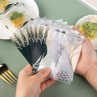 月饼包装袋蛋黄酥绿豆糕雪花酥饼干机封袋加底托手工烘焙自封袋子