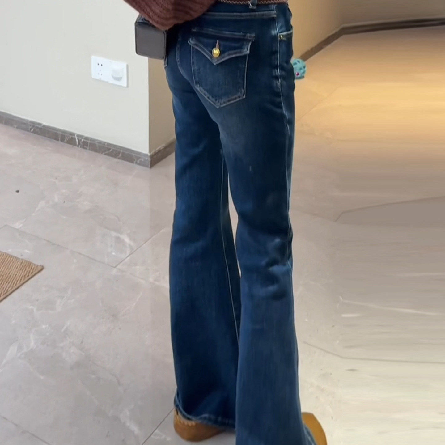 蓝色复古后口袋微喇牛仔裤女2025秋冬新款低腰辣妹弹力修身马蹄裤,女装/女士精品,牛仔裤,淘宝优惠券,粉丝福利购,淘宝优惠卷