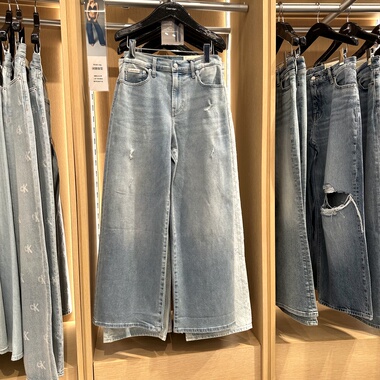 CK Jeans 26春夏女士宽松休闲美式复古洗水微弹阔腿牛仔裤47AB737