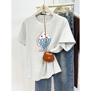设计感小众印花正肩短袖 200斤大码 2025新款 夏装 女t恤圆领上衣 女装