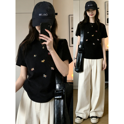 大码夏季新款设计感独特圆领正肩短袖t恤女胖mm显瘦小马黑色上衣