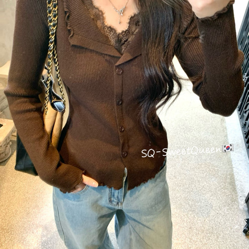 SQ-返单率拉满～法式温柔气质蕾丝拼接v领针织打底衫针织衫YS7785