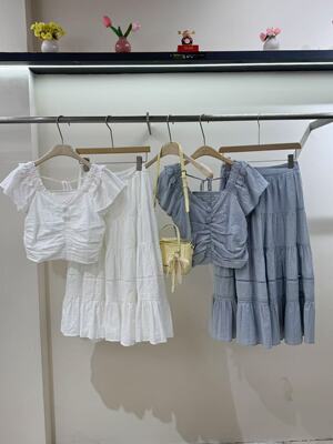 2025夏季新款韩版时尚百搭显瘦减龄气质上衣+半身裙两件套套装女