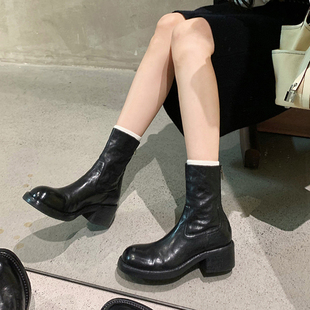 水洗马皮短靴女2025新款秋冬真皮厚底高跟复古马丁靴子咖色瘦瘦靴