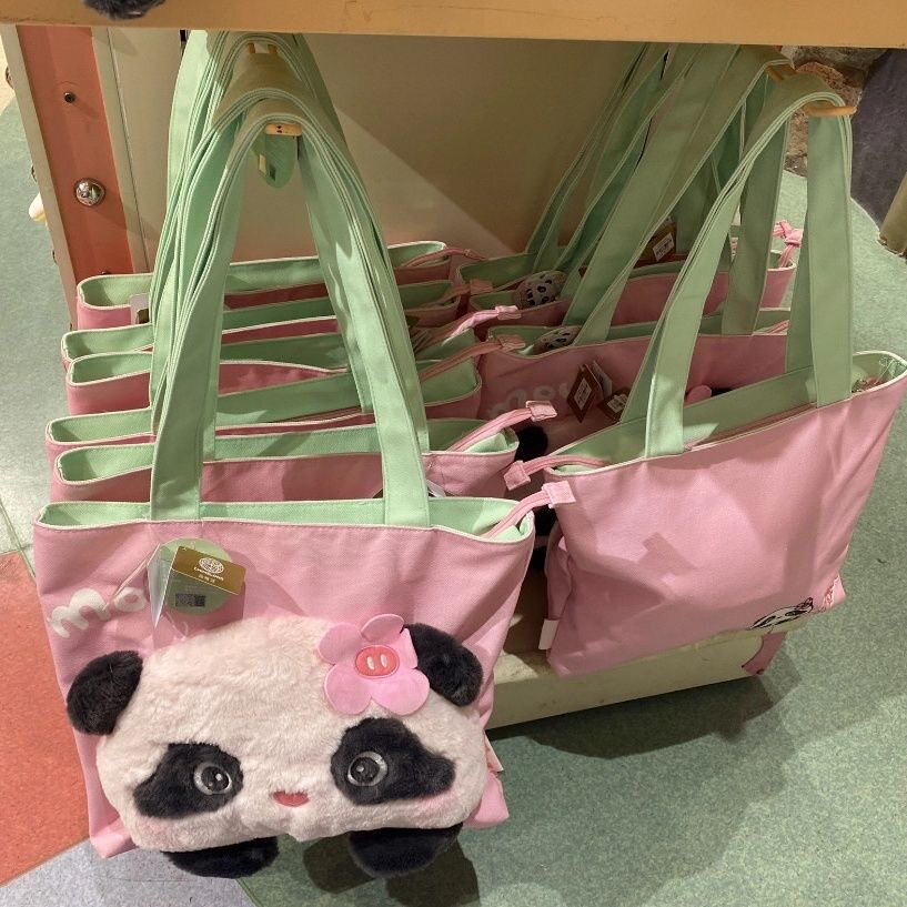广州珠海清远长隆纪念品熊猫妹猪立体造型帆布包单肩包手提包小包