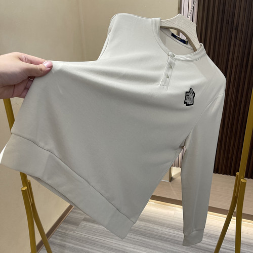 亲肤细腻贴布绣亨利领长袖卫衣男