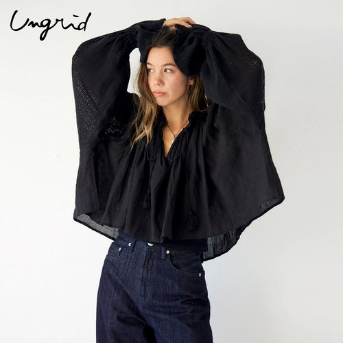 Ungrid打褶v领灯笼袖短衬衫