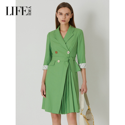 莱芙艾迪儿时尚西装领开春外套收腰显白轻熟风气质通勤1E1W68100