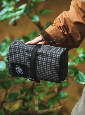 AubreyBird 轻量便携防水耐用可悬挂登山短途游护肤品收纳洗漱包