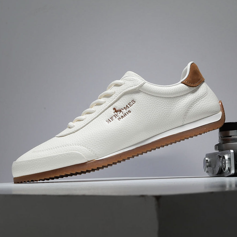 头层牛皮男鞋春款2026新款牛筋底潮休闲阿甘鞋平底板鞋运动小白鞋