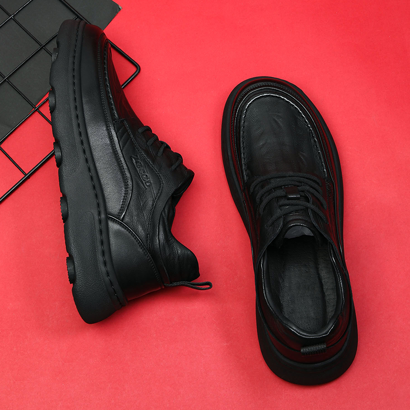 头层牛皮宽头运动休闲皮鞋男