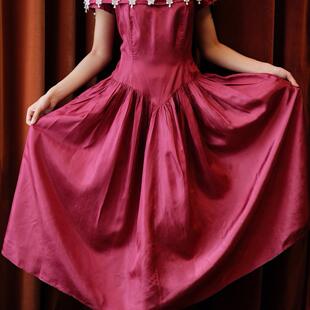 vintage树莓红蕾丝一字肩连衣裙古着